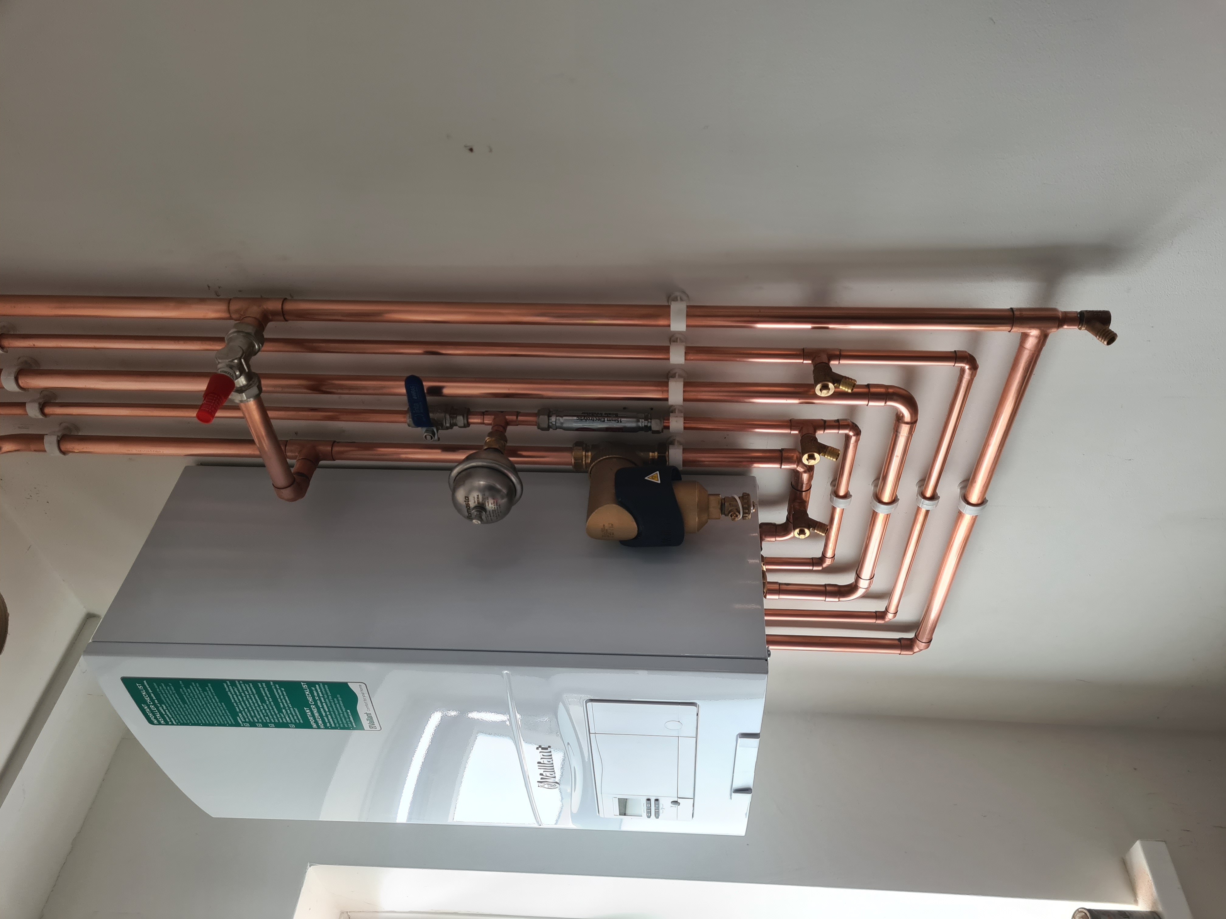 Cylinder and pipework refresh during install